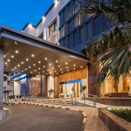 Voyage Hotel & Suites Riad Exterior foto