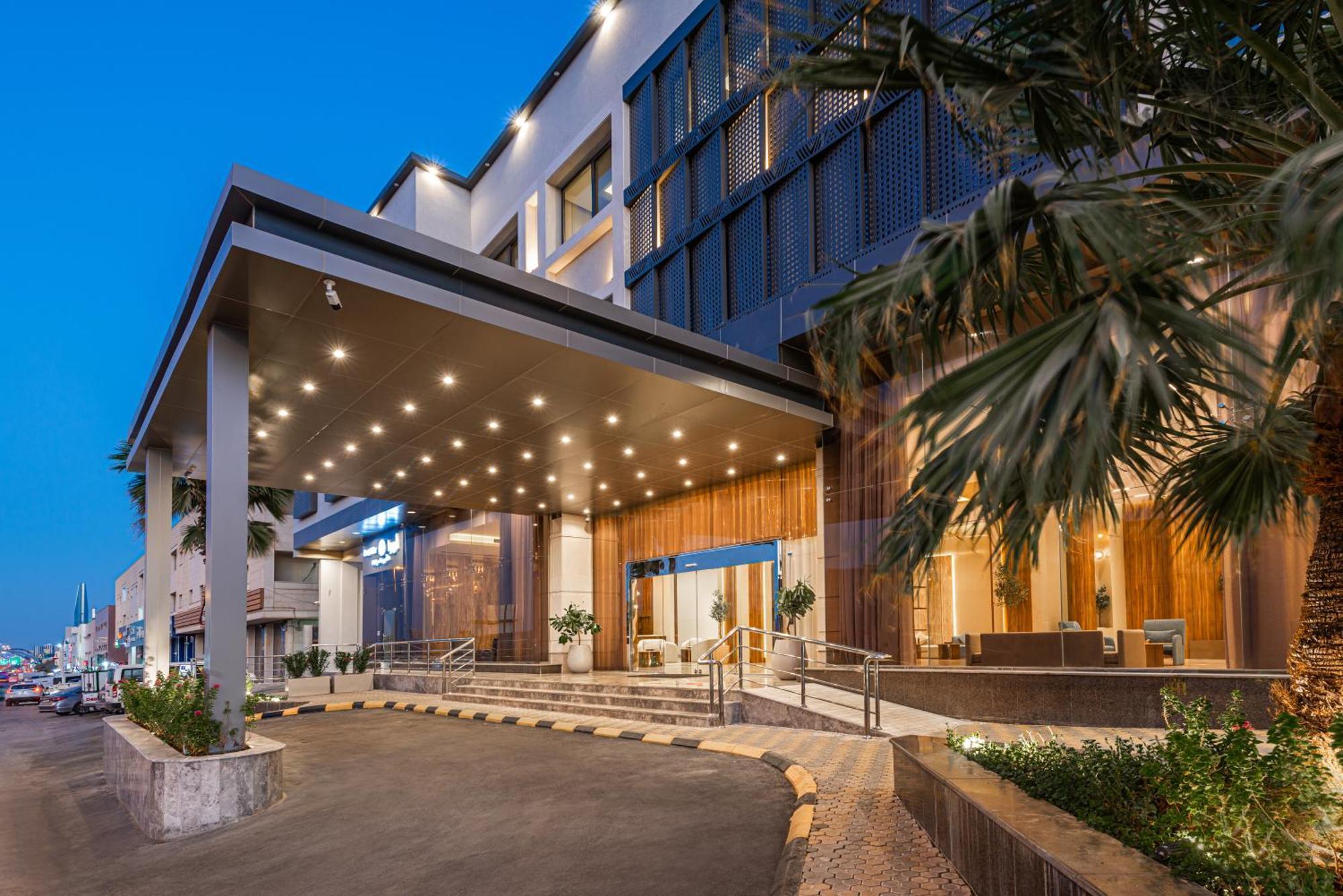 Voyage Hotel & Suites Riad Exterior foto